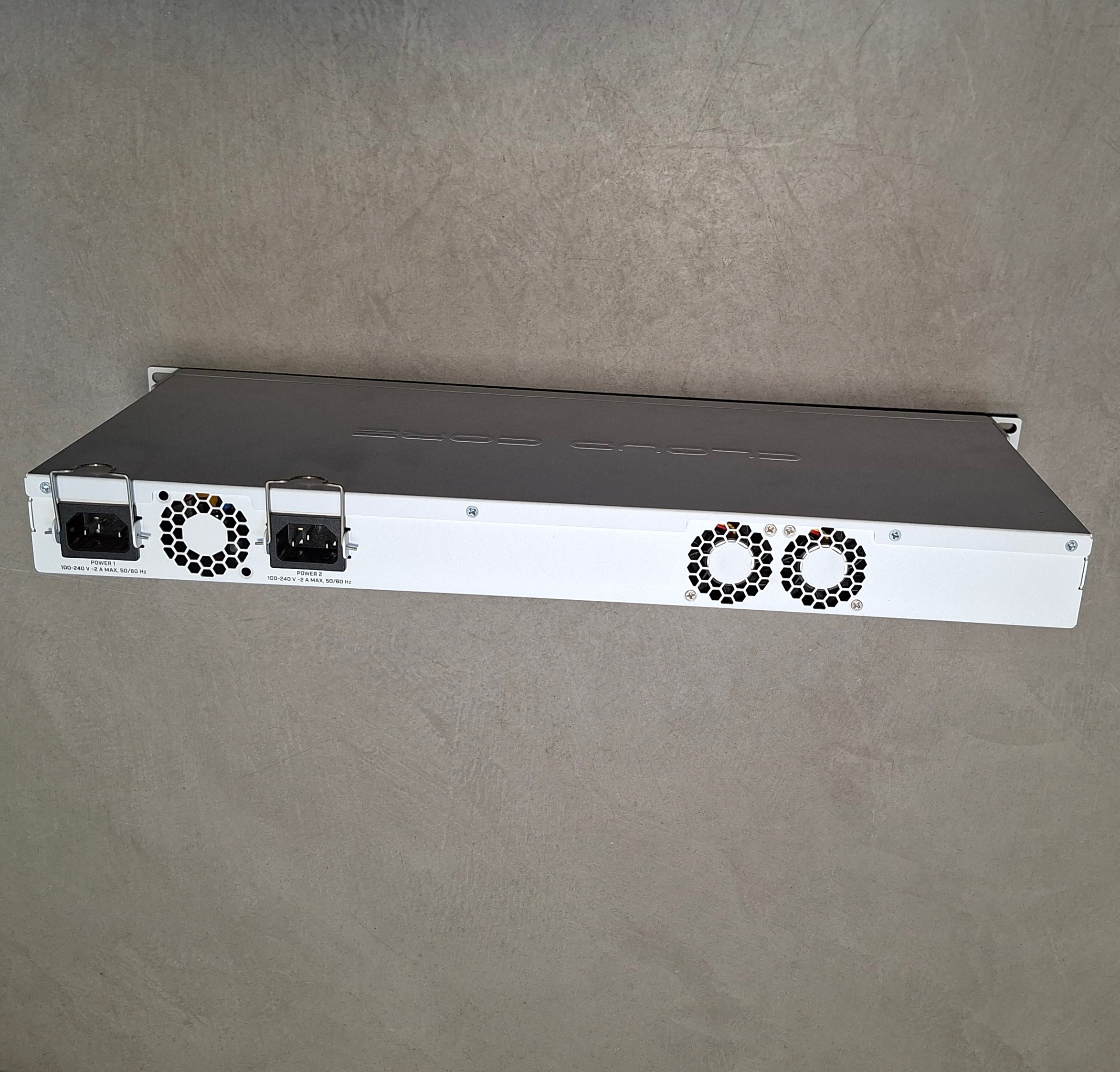 Cloud Core Router CCR1036-12G-4S
