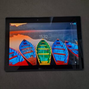 Tablet Lenovo TB3-X70L